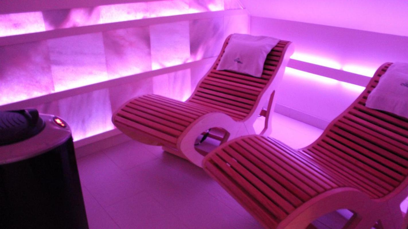 Hotel Aarts Wellness As Exterior foto
